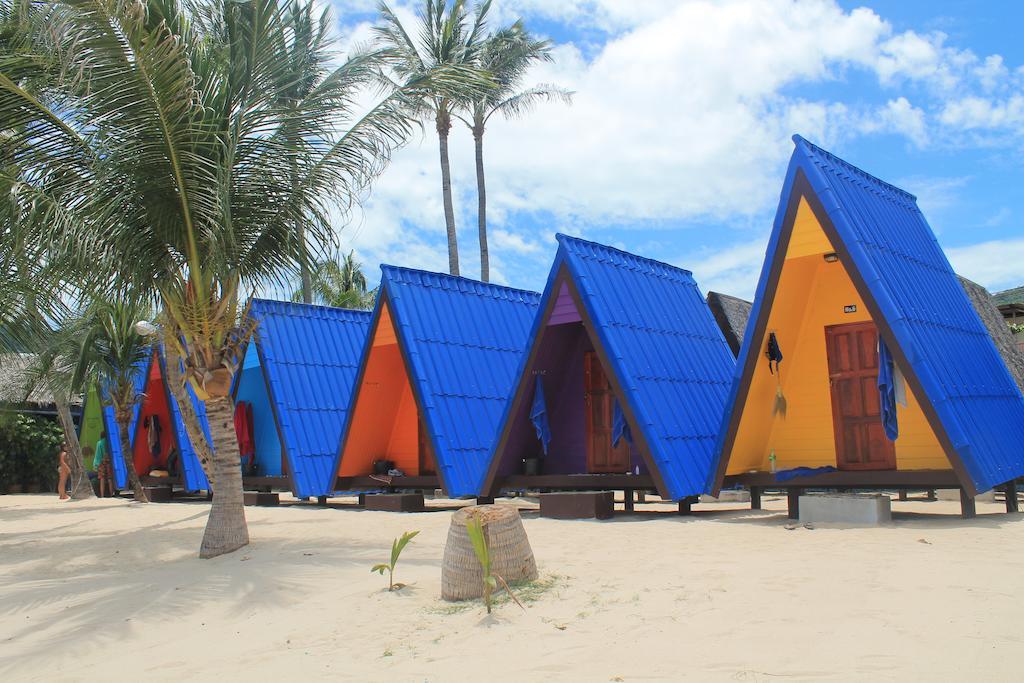 New Hut Bungalow Ламаи-Бич Экстерьер фото